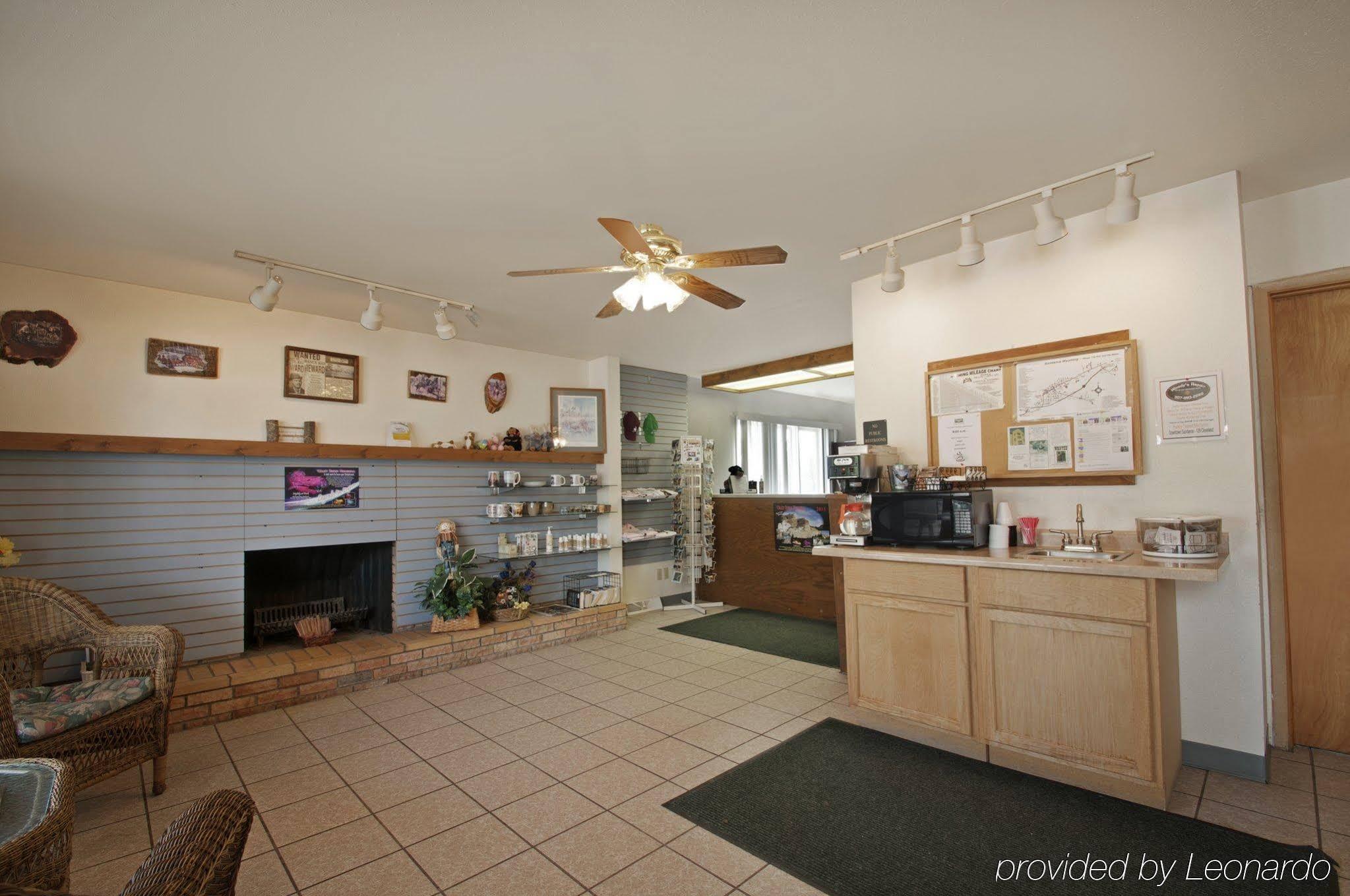 Deer Lodge Motel Sundance Eksteriør billede