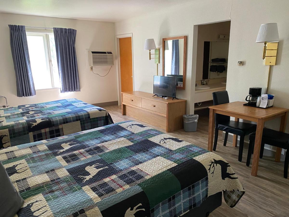 Deer Lodge Motel Sundance Eksteriør billede