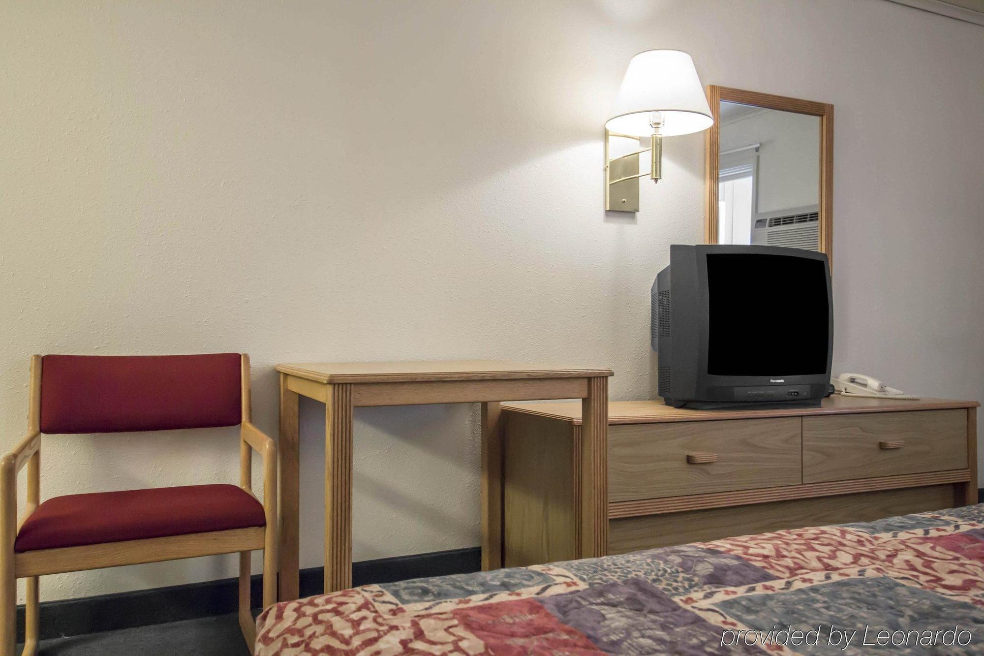 Deer Lodge Motel Sundance Eksteriør billede